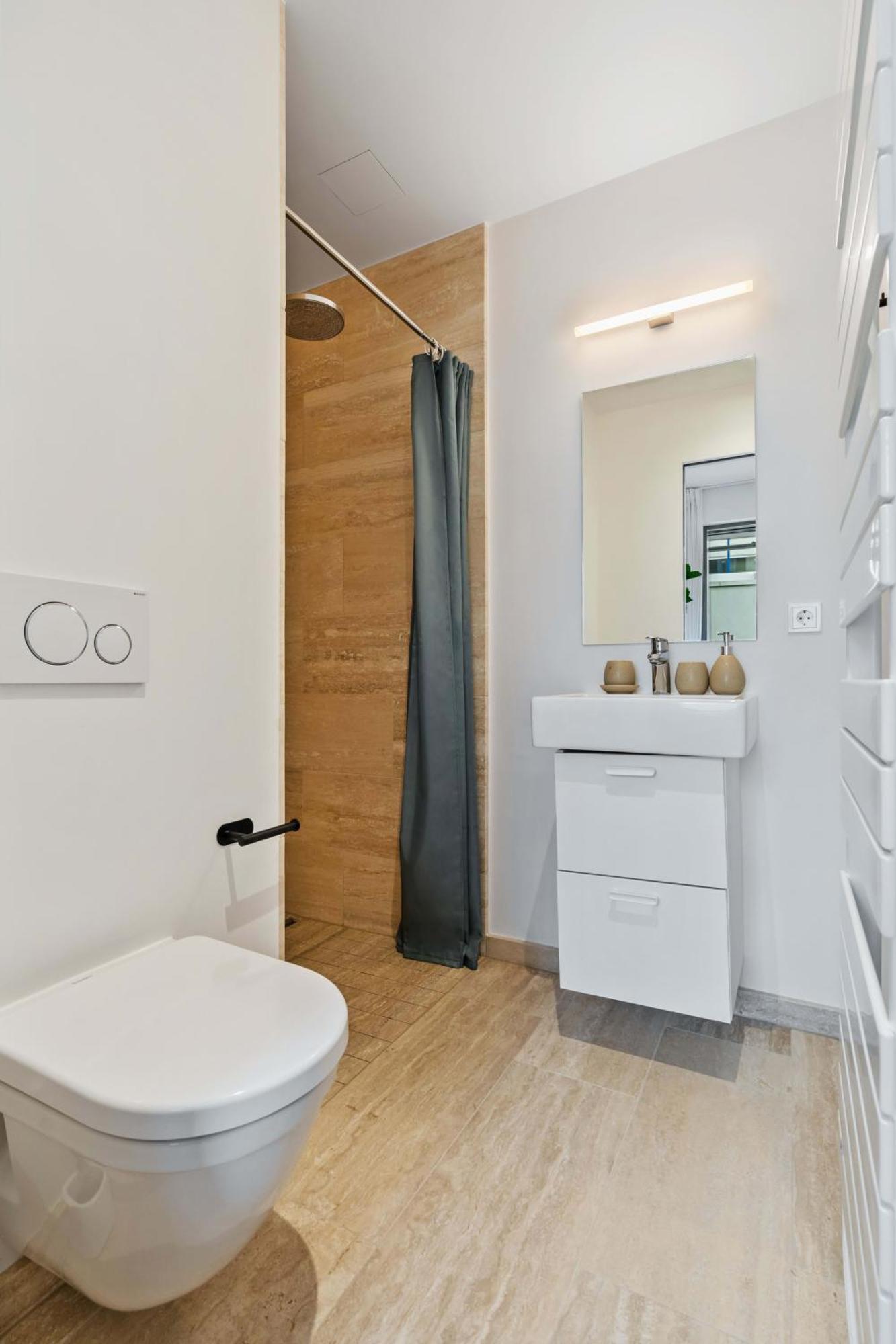 Appartement Elegant 2Br With Balcony In Heart Of Luxembourg Extérieur photo